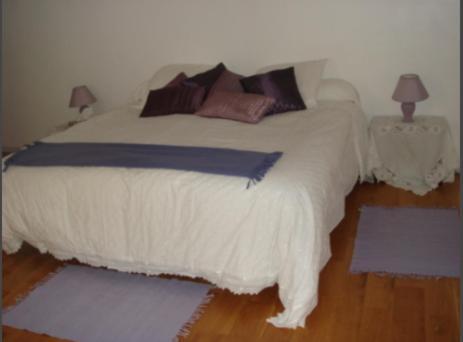 Hébergement de vacances Captivating 2-bed House With Log Burner In Kérien