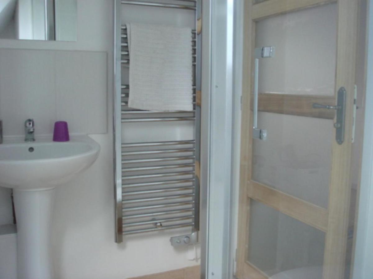 Captivating 2-bed House With Log Burner In Hébergement de vacances *